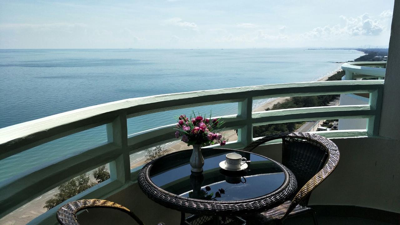 Vip Condochain Rayong Ban Phe Buitenkant foto
