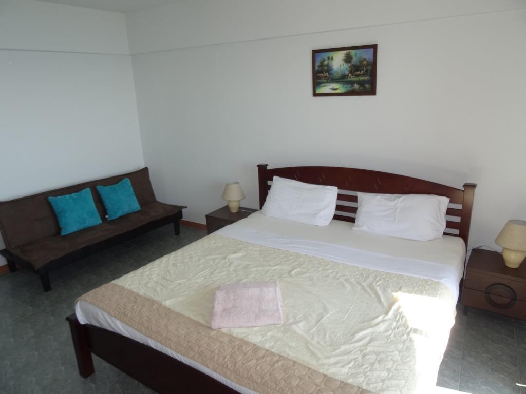 Vip Condochain Rayong Ban Phe Buitenkant foto